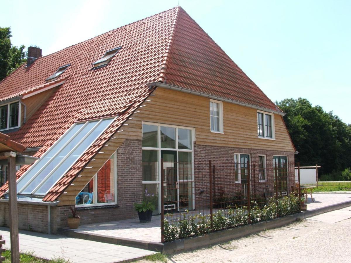 B&B De Strandhoeve 지손 외부 사진